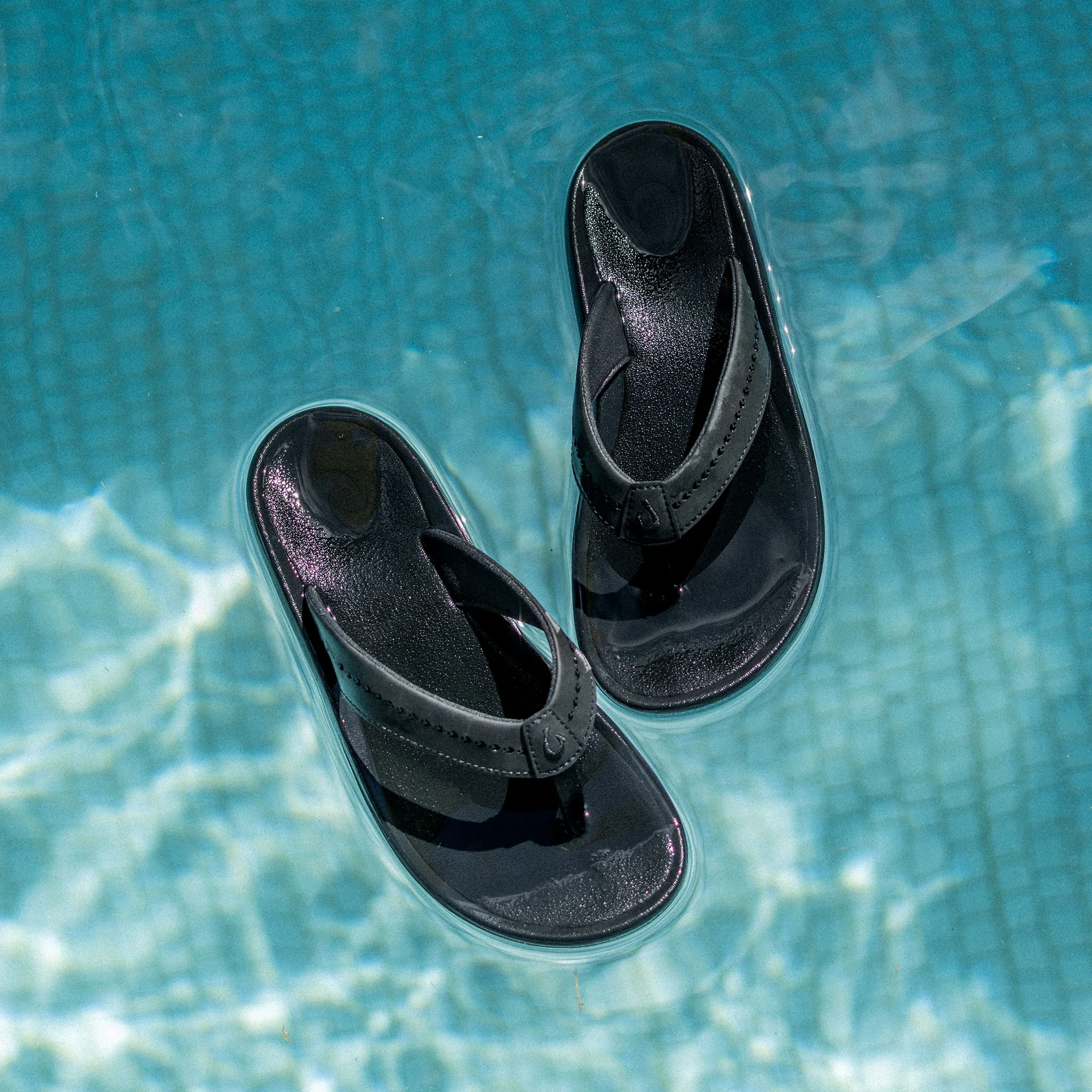 Ulele - Black / Black - Image 4